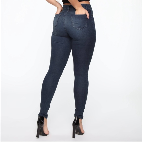 New Fashion Nova dark denim skinny jeans - Picture 5 of 10